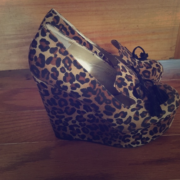 Cheetah print wedges
