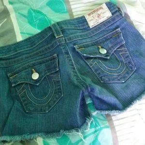 True Religion shorts. ✨Final Price Drop✨
