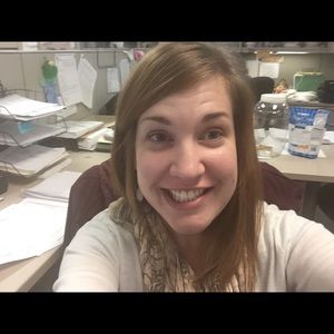 Meet your Posher, Dana