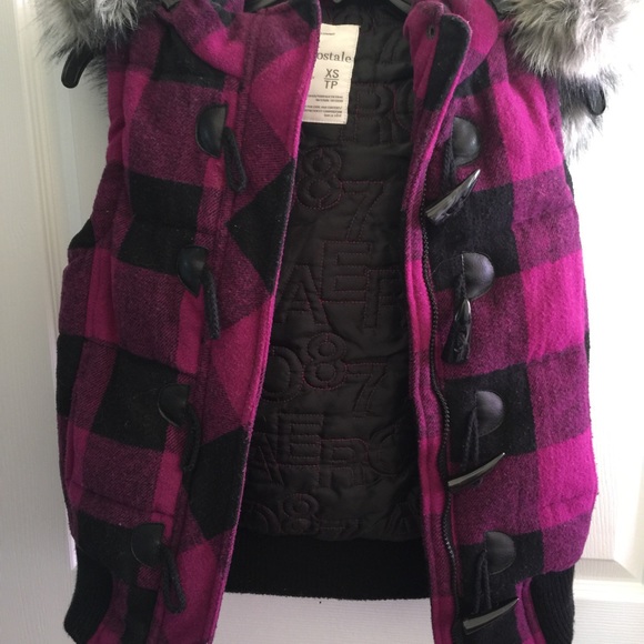 aero quilted vest, xs.