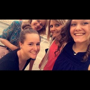 Meet your Posher, Brooke