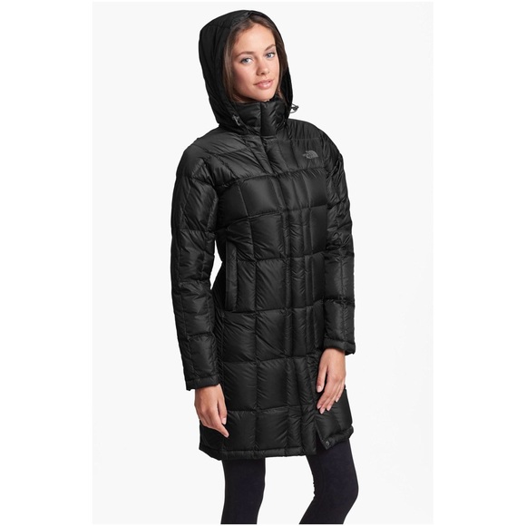 north face woman's metropolis peak
