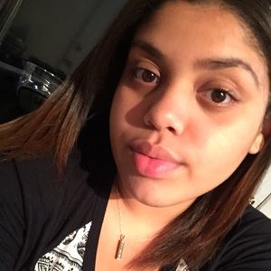 Meet your Posher, Krishelle