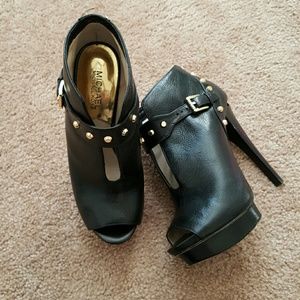 Michael Kors Shoes