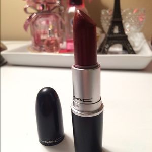 MAC lipstick - cremesheen 'DARE YOU'