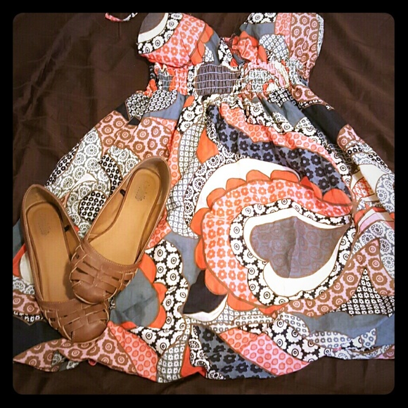 *****SOLD*****SUPER Cute Dress