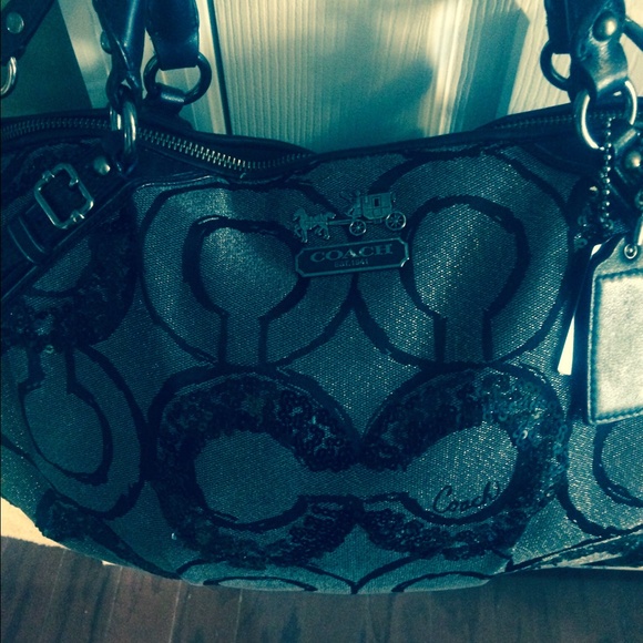 BRAND NEW COACH BAG WITH SEQUINS