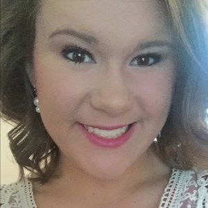 Meet your Posher, Neeli