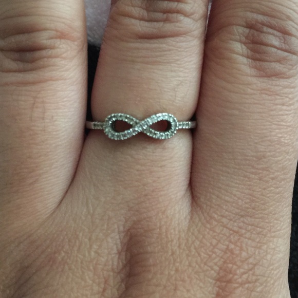 Infinite Ring 1/10 Ct Tw Round-cut (on hold)