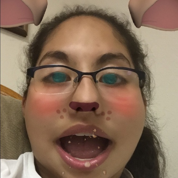 Meet your Posher, Elyssia - Picture 1 of 1