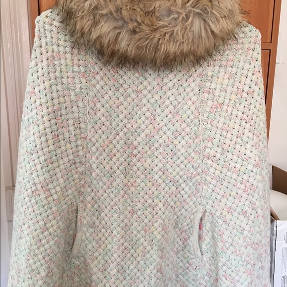 Steve Madden cape