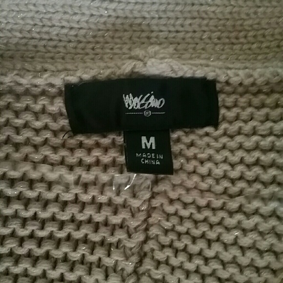 Sweater - Picture 2 of 4