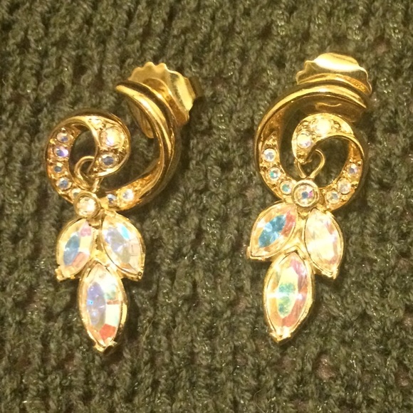 Dressy Pierced Earrings. Must Bundle