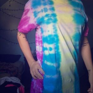 M Tie-Dye Crew neck