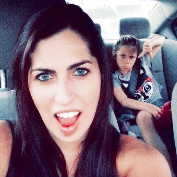 Meet your Posher, Adriana - Picture 1 of 1