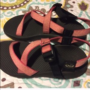 ⚡️FLASH SALE⚡️chacos size8