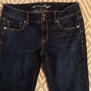 American Eagle stretch cropped jeans size 6