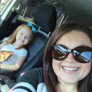 Meet your Posher, Britt