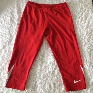 Nike Dri-Fit Capri leggings