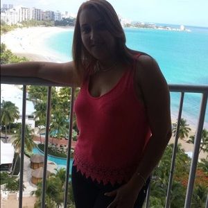 Meet your Posher, Zaida