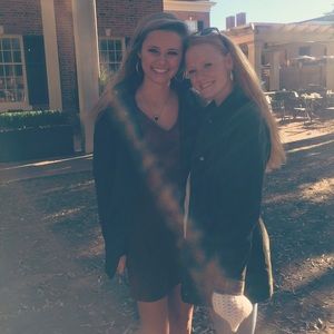 Meet your Posher, Frances