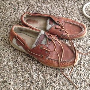 Authentic Sperry topsider boat shoes; leather