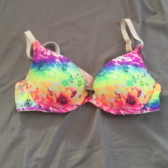 PINK bra