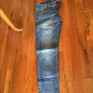 American eagle skinny jeans light wash
