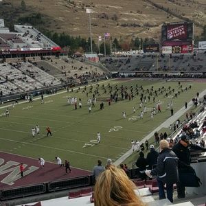 Meet your Posher, Joliene