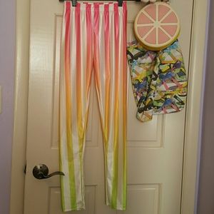 Pretty rainbow & white stripes leggings