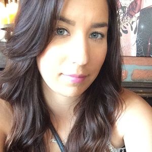 ✨✨✨MEET YOUR POSHER✨✨✨