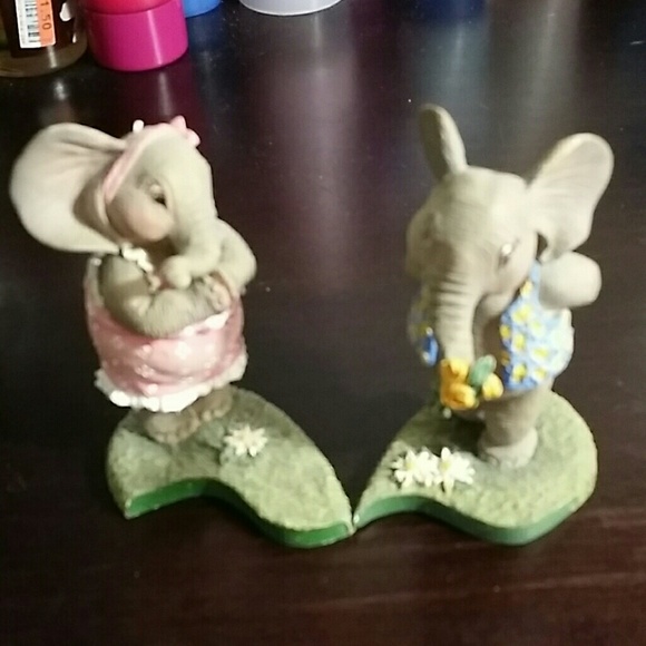 Elephant nicknacks