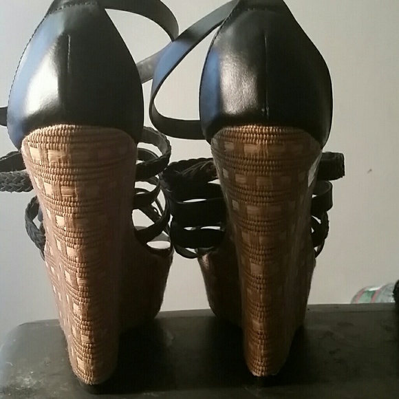 Black wedges - Picture 3 of 3