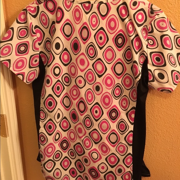 Scrub set - Picture 2 of 3