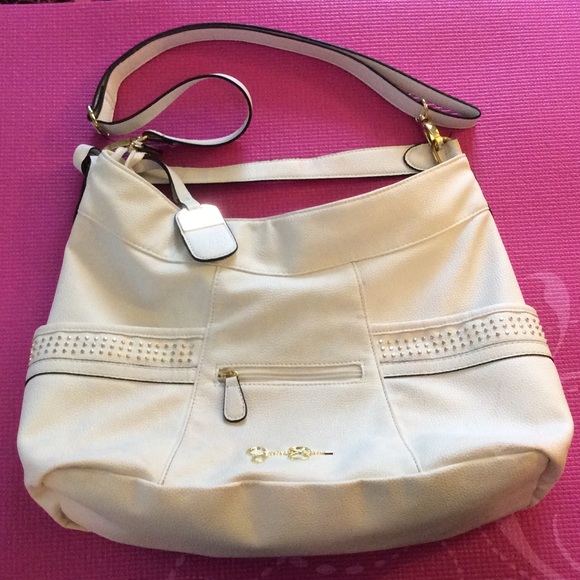 Jessica Simpson Handbags - Jessica Simpson Annie Hobo-Free Makeup Bag.