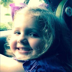 Meet your Posher, Kelly