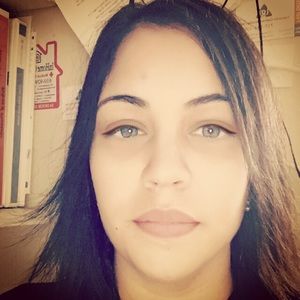 Meet your Posher, Veronica