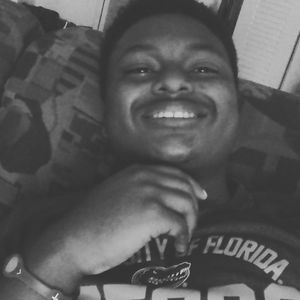 Meet your Posher, Loren