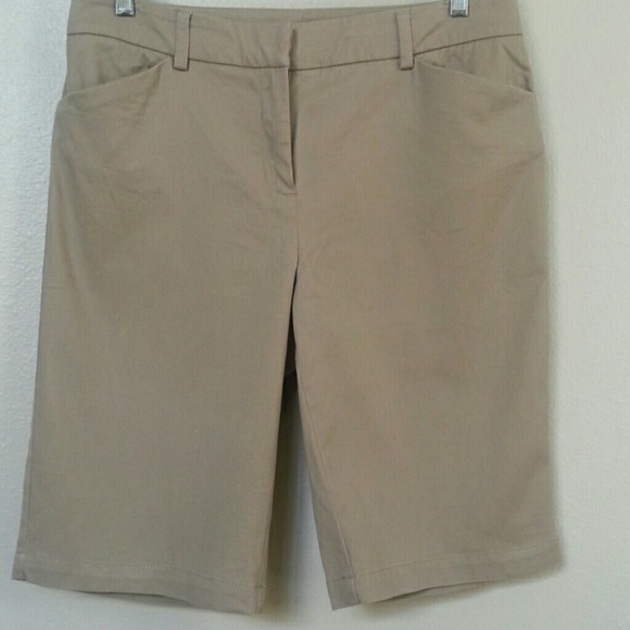 Jones New York Sport Khaki Bermuda Shorts