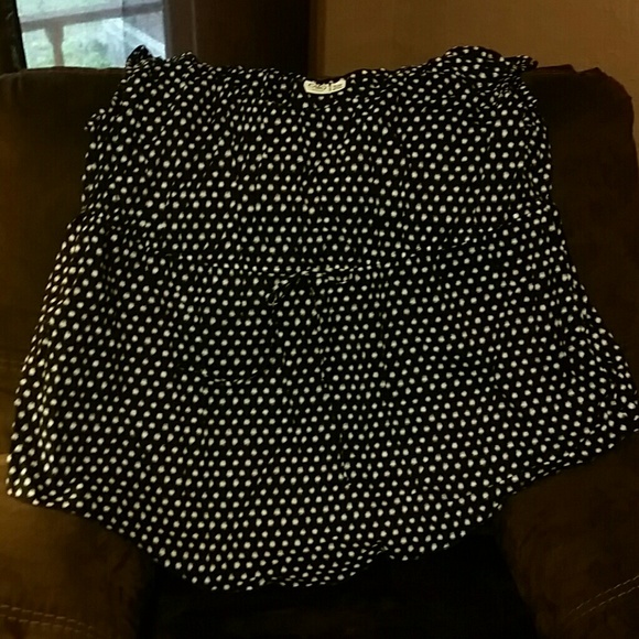 Sleeveless Shirt