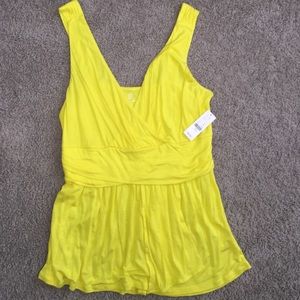NY&Co Yellow Empire Top (L) NEW w/TAG