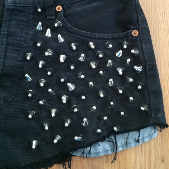 100% Authentic RP4LF Black Studded Denim Shorts - Picture 3 of 4