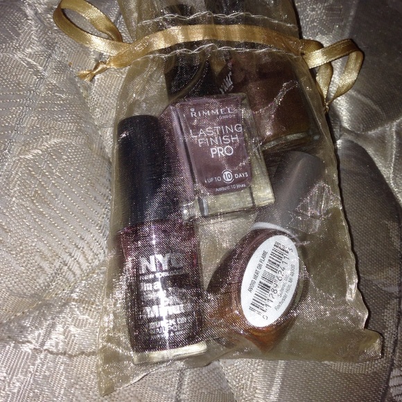 4 nail polish bundle