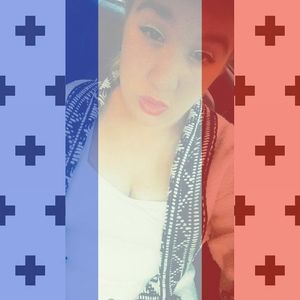 Meet your Posher, Julia