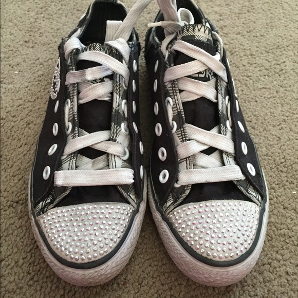 Ecko Red Converse Style