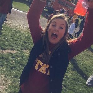 Meet your Posher, Natasha