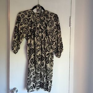 Beautiful Tucker mini shirt dress!