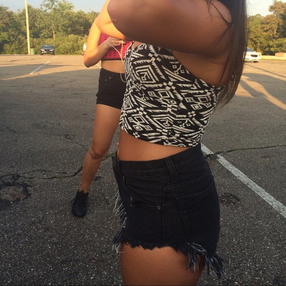 Cut off shorts - Picture 2 of 3