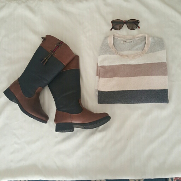 multicolor knitted sweaters