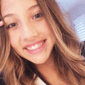 Meet your Posher, Aylin